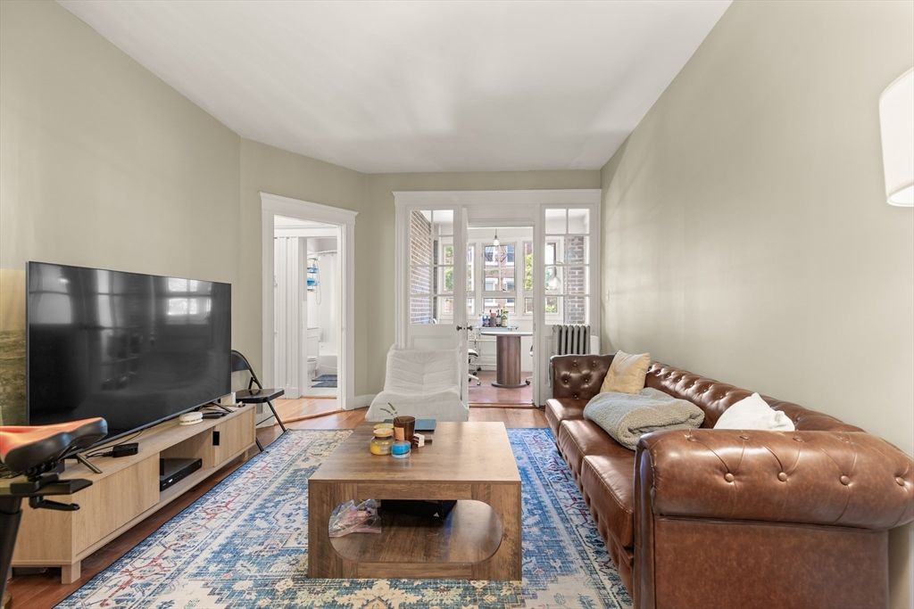 90 Bynner St 4, Boston, MA 02130