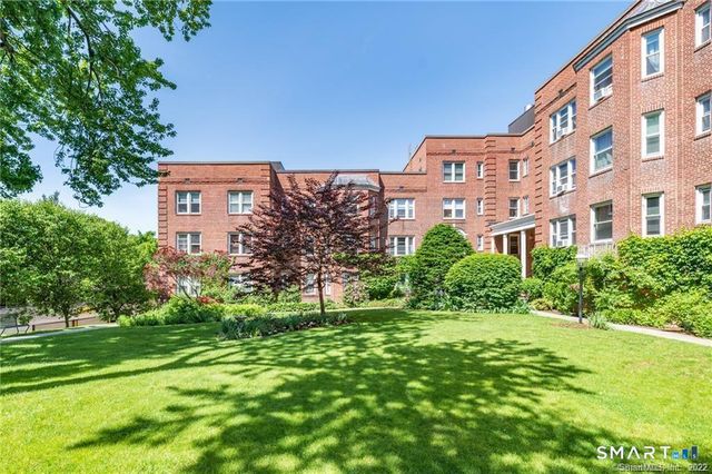 70 Strawberry Hill Avenue 5-2A, Stamford, CT 06902
