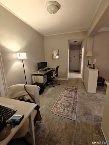 70 Strawberry Hill Avenue 5-2A, Stamford, CT 06902