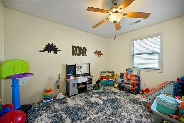 19401 E 217th Street, Harrisonville, MO 64701