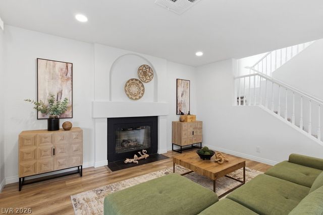 1034 Skysail Drive, Henderson, NV 89011