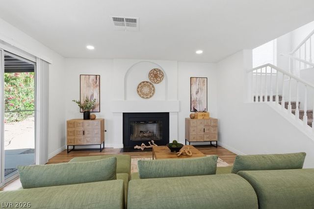 1034 Skysail Drive, Henderson, NV 89011