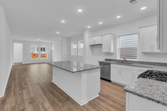 945 Brooklyn Crossing Rd, Gallatin, TN 37066