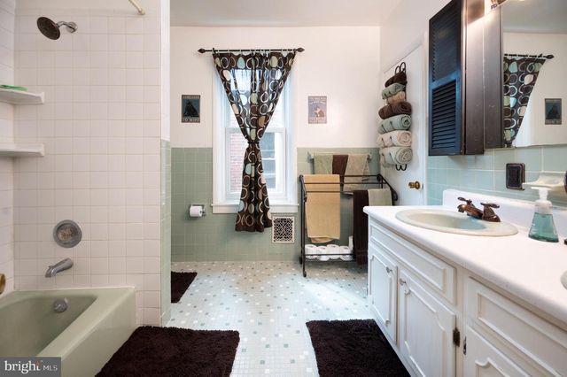 1805 DELAWARE AVE, Wilmington, DE 19806