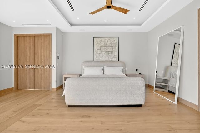 5831 Alton Rd, Miami Beach, FL 33140