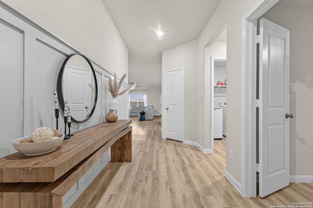 31654 Far Away, Bulverde, TX 78163