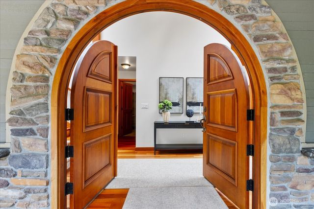 11130 S Deer Drive, Woodway, WA 98020