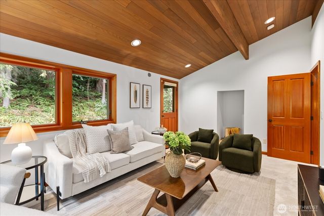 11130 S Deer Drive, Woodway, WA 98020