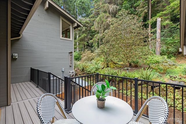 11130 S Deer Drive, Woodway, WA 98020