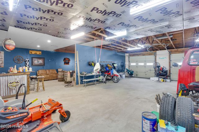 614 W Thurman Road, New Bern, NC 28562