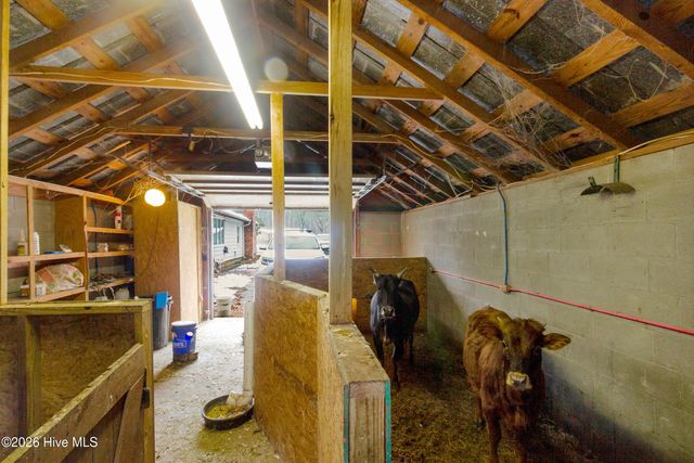 614 W Thurman Road, New Bern, NC 28562