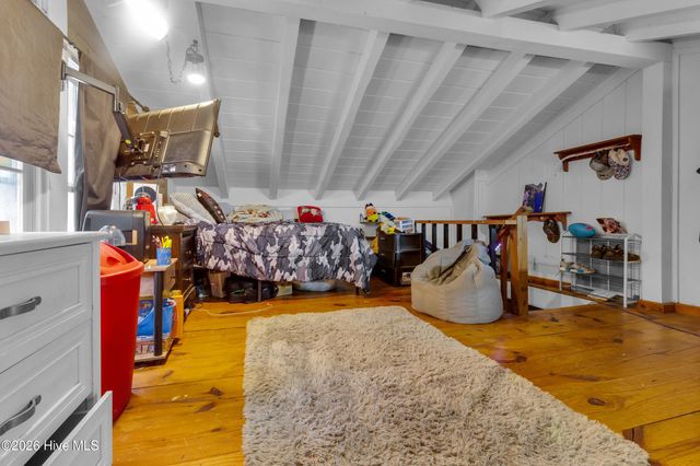 614 W Thurman Road, New Bern, NC 28562