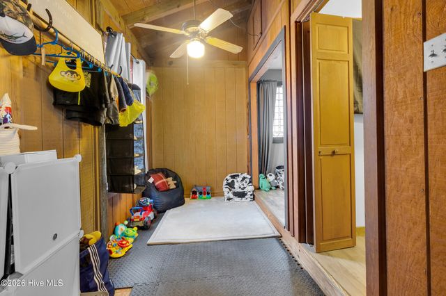 614 W Thurman Road, New Bern, NC 28562