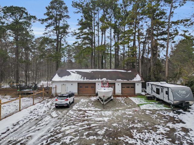 614 W Thurman Road, New Bern, NC 28562