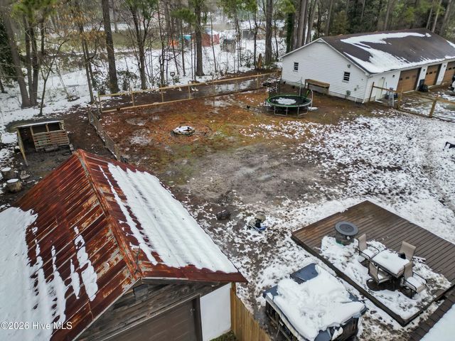 614 W Thurman Road, New Bern, NC 28562