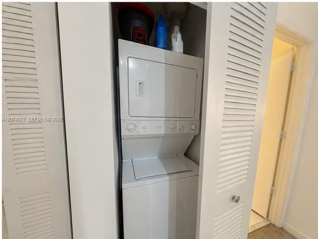 234 NE 3rd Street 206, Miami, FL 33132