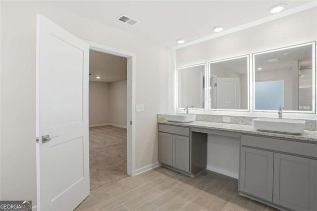 340 Jarrett Street, Fairburn, GA 30213