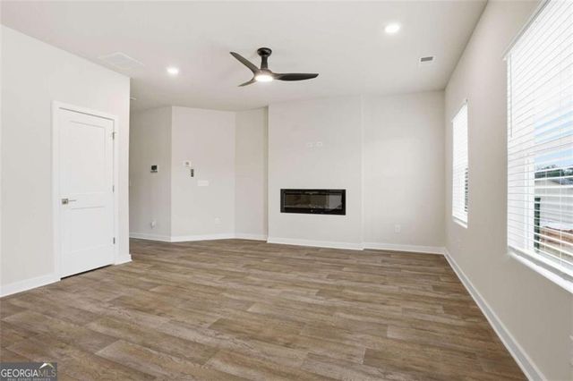 340 Jarrett Street, Fairburn, GA 30213