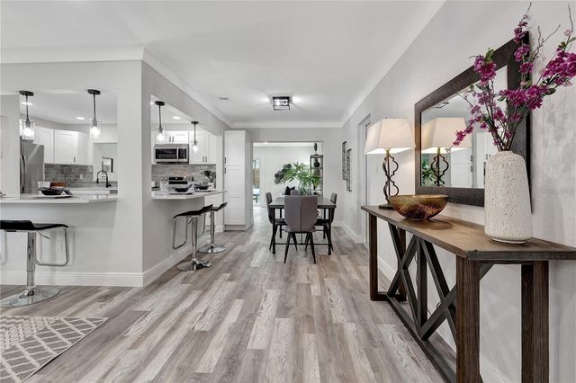 6660 17TH LANE N, St Petersburg, FL 33702