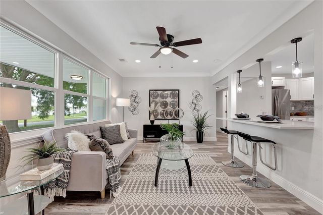 6660 17TH LANE N, St Petersburg, FL 33702