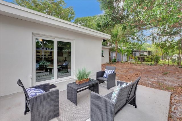 6660 17TH LANE N, St Petersburg, FL 33702