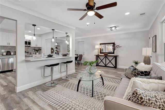 6660 17TH LANE N, St Petersburg, FL 33702