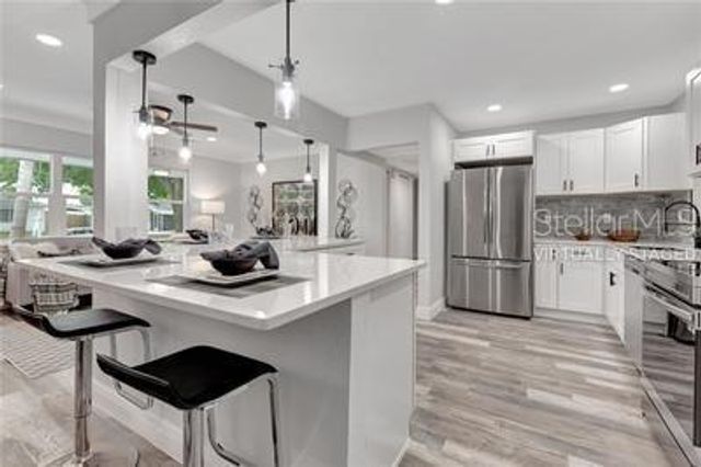 6660 17TH LANE N, St Petersburg, FL 33702