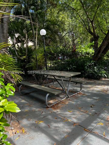 9999 Summerbreeze Dr 413, Sunrise, FL 33322