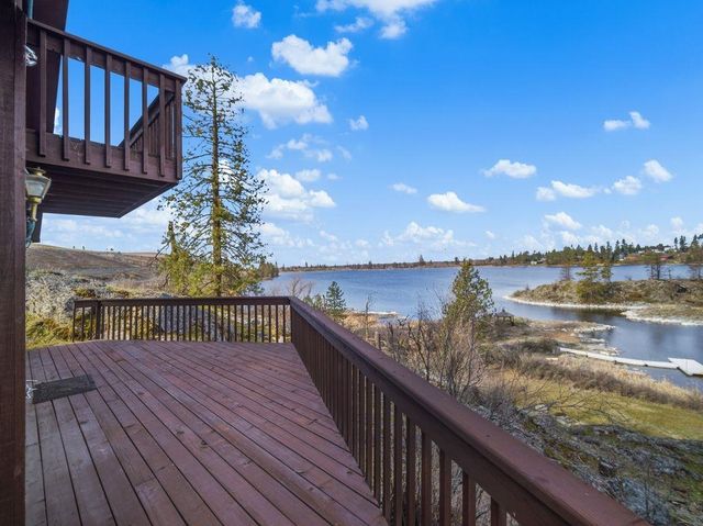 15005 W Silver Lake Rd, Medical Lake, WA 99022