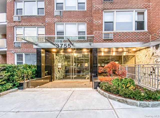 3755 Henry Hudson Parkway 14A, Bronx, NY 10463