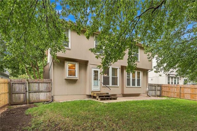 12001 S Rene Street, Olathe, KS 66062