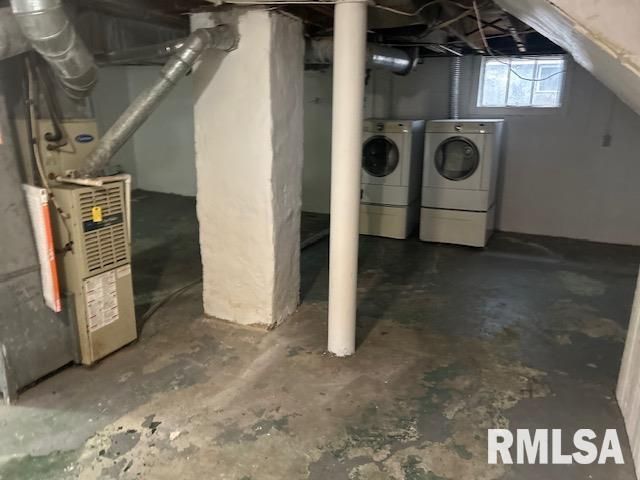 528 ROSEHILL Avenue, Springfield, IL 62704