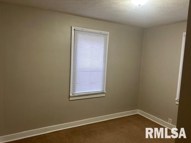 528 ROSEHILL Avenue, Springfield, IL 62704