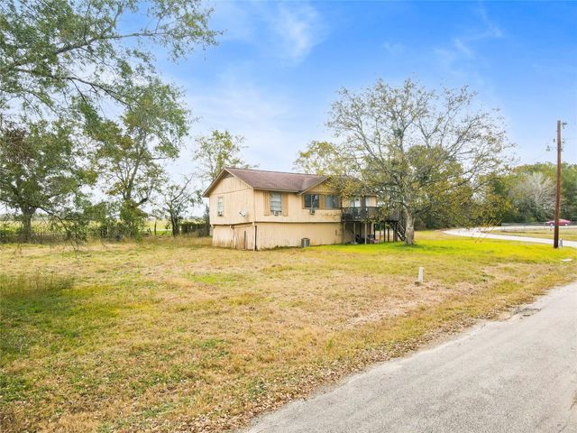 7 & 9 Julie Beth Street, Huntsville, TX 77320