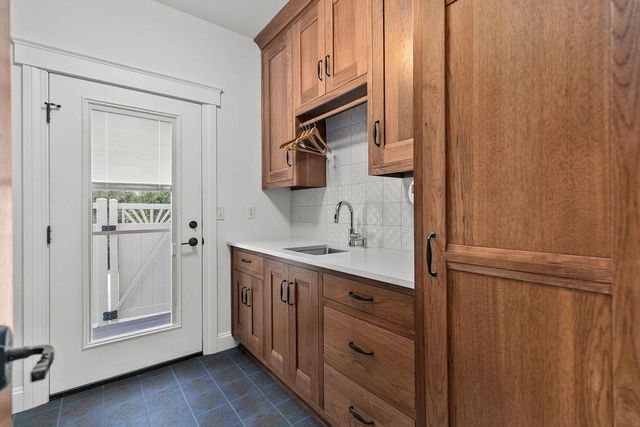 W6569 RICKEY LANE, Greenville, WI 54942