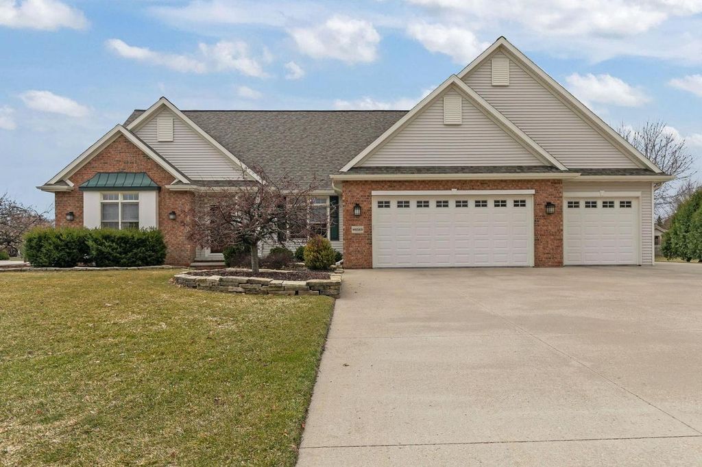 W6569 RICKEY LANE, Greenville, WI 54942