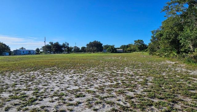 TBD WEST FROSTPROOF ROAD LOT 11 & 12, Frostproof, FL 33843