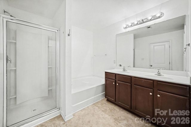 4937 Broad Leaf Court, Dallas, NC 28034