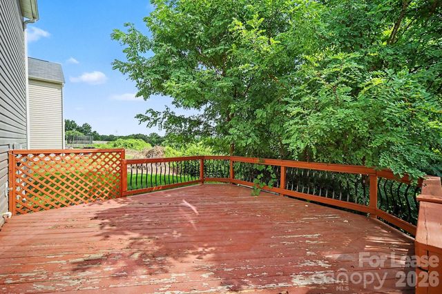 4937 Broad Leaf Court, Dallas, NC 28034