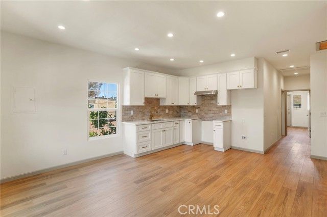 1241 W 22nd Street, Los Angeles, CA 90007