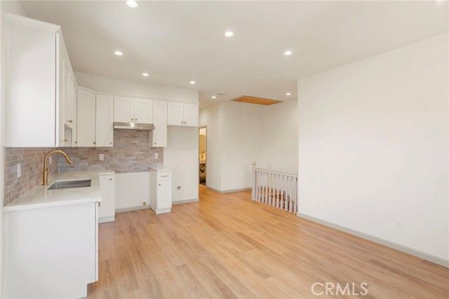 1241 W 22nd Street, Los Angeles, CA 90007