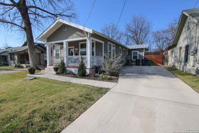 711 W LULLWOOD AVE, San Antonio, TX 78212