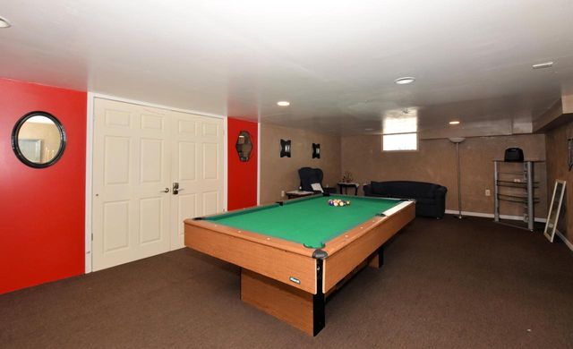 4040 N 11th STREET, Milwaukee, WI 53209