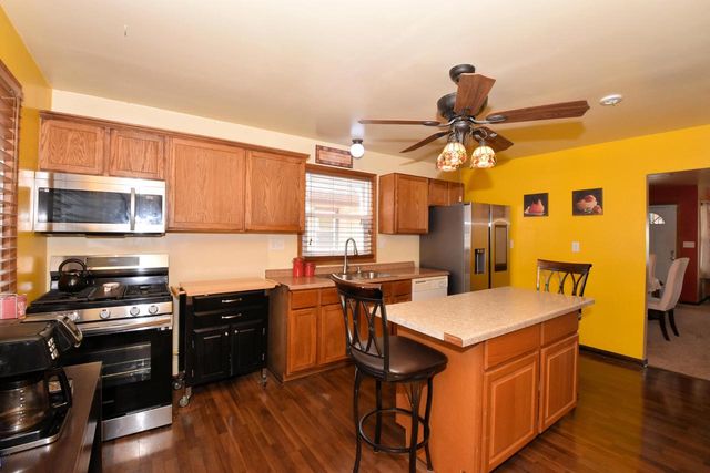 4040 N 11th STREET, Milwaukee, WI 53209