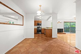 950 N Kings Road 144, West Hollywood, CA 90069