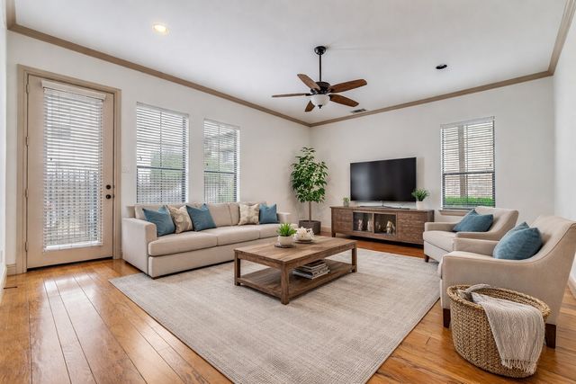 3038 Carmel Street, Dallas, TX 75204