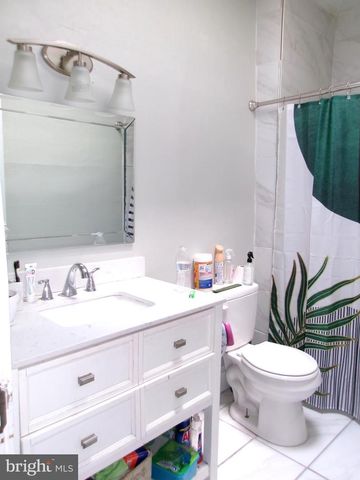 5805 MASTER ST, Philadelphia, PA 19131