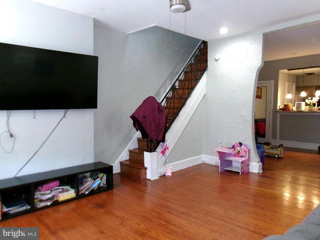 5805 MASTER ST, Philadelphia, PA 19131