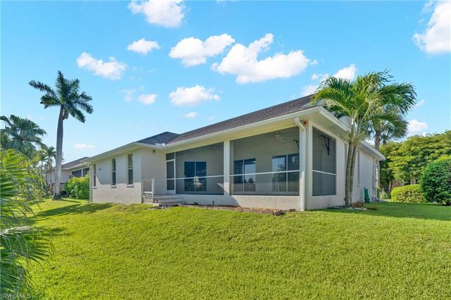 7894 Sandel Wood CIR W, Fort Myers, FL 33908
