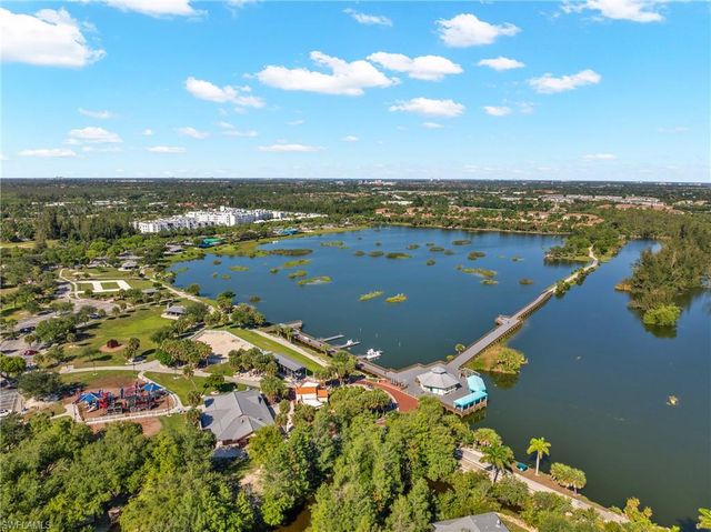 7894 Sandel Wood CIR W, Fort Myers, FL 33908